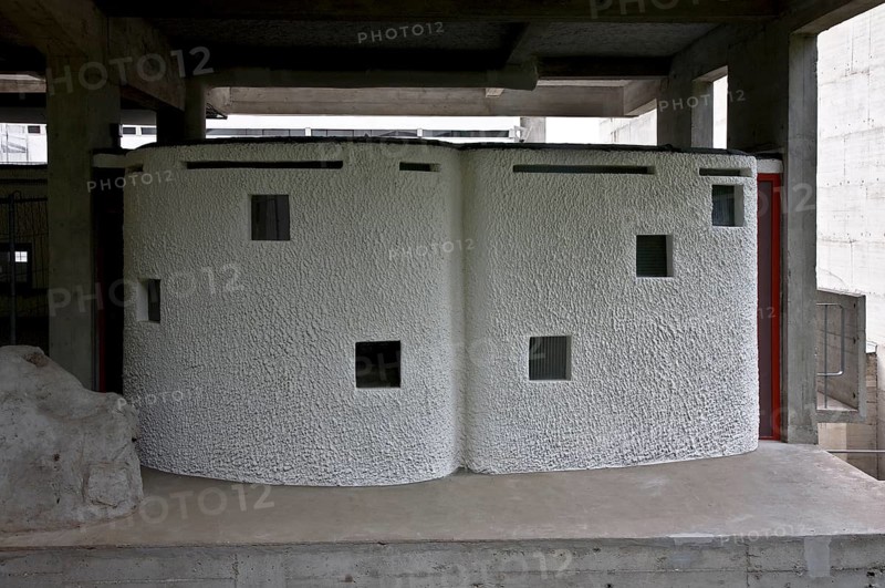 Le Corbusier 1956 to 1961, gatehouse under the east wing, St., Sankt, Saint