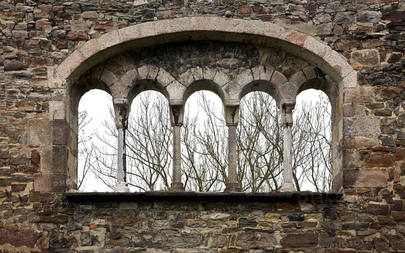 Czech Rep Cheb Castle Palace ruins five-part Romanesque window