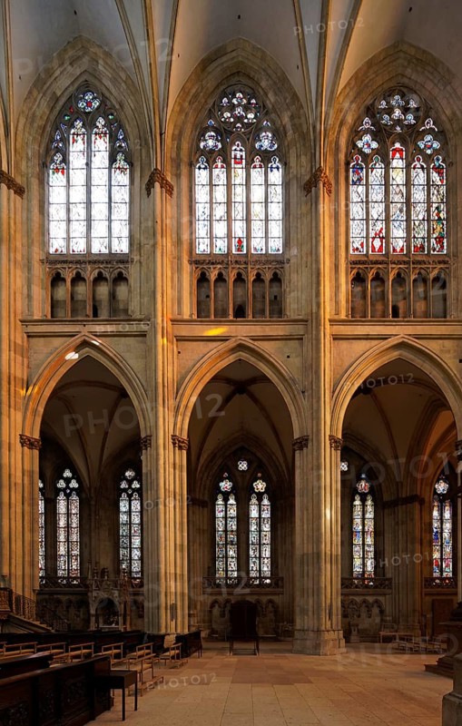 View from the north through the nave to the south wall, St., Sankt, Saint