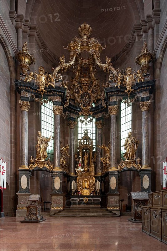 Worms, St Peter's Cathedral, east choir with altar by Balthasar Neumann