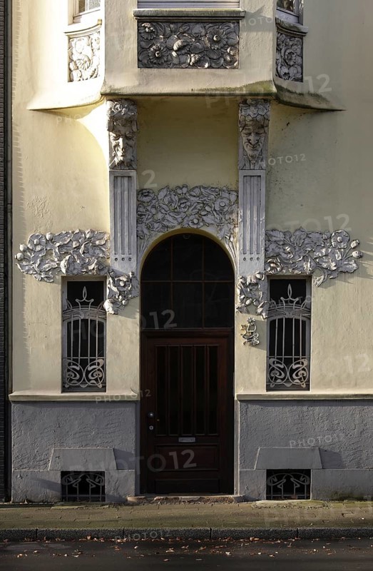 Art Nouveau façade, entrance area