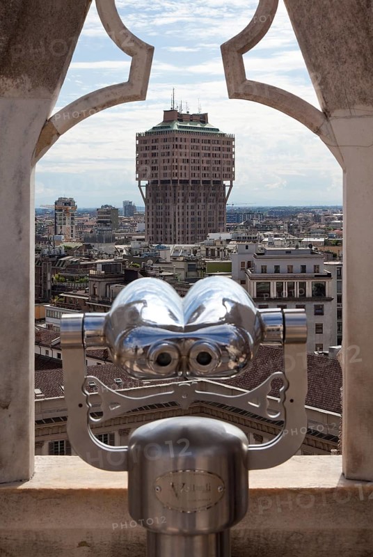View from the cathedral, 1956-58 by BBPR Architekten, lower floors offices, projecting upper floors flats, height 106 m, double telescope in front, Gian Luigi Banfi (1910 - 1945), Lodovico Barbiano di Belgiojoso (1909 - 2004), Enrico Peressutti (1908 - 1976), Ernesto Nathan Rogers (1909 - 1969)