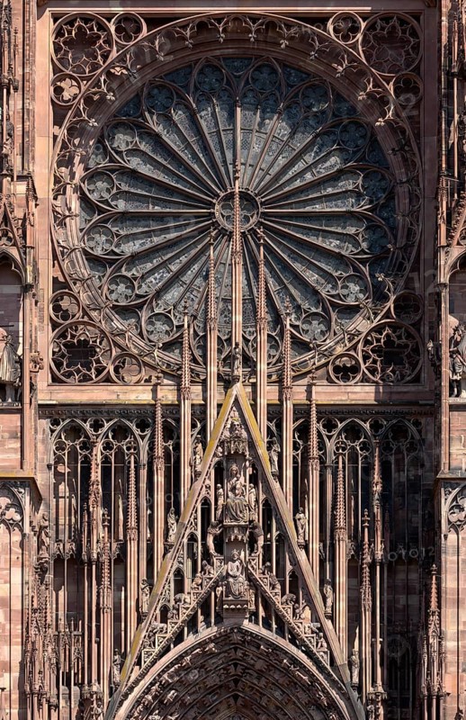 Strasbourg Cathedral, Cathédrale Notre-Dame de Strasbourg, west façade, lash of the central portal and rose window