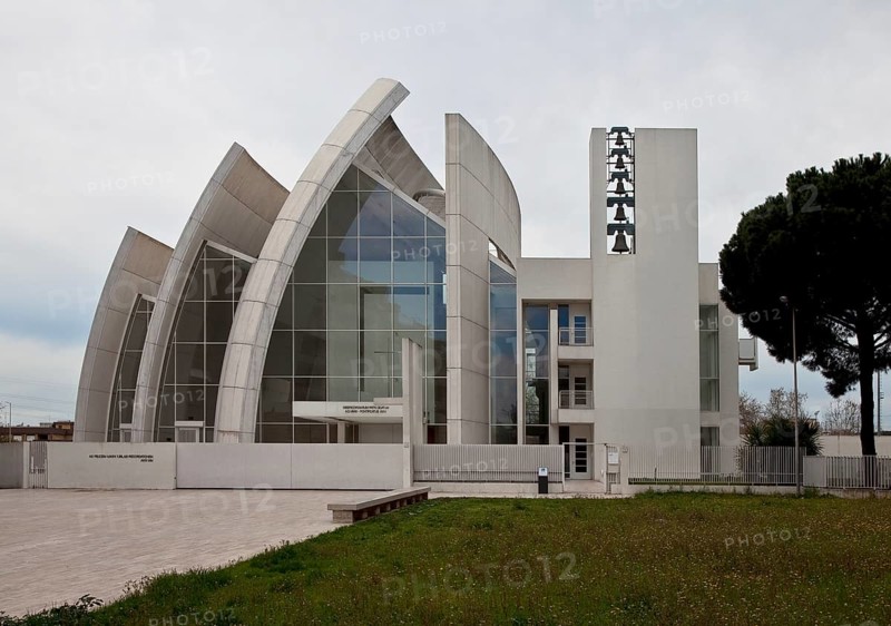 Richard Meier 1998-2002, Entrance side frontal, St., Sankt, Saint