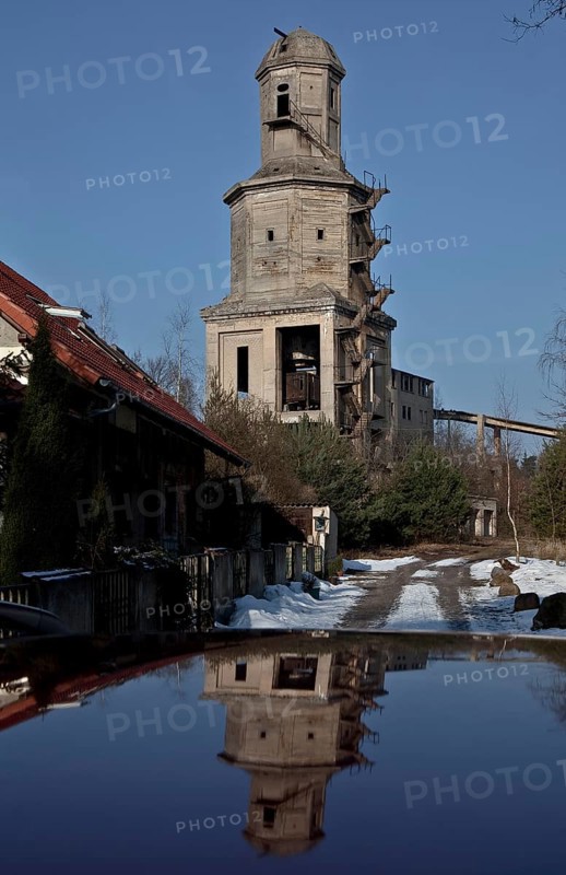 So-called BERZIT-TOWER for lignite drying, investment ruin from 1922