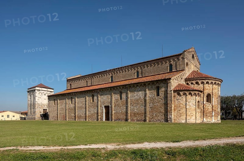 San Piero a Grado near Pisa, basilica from the 10th century, view from the south-east