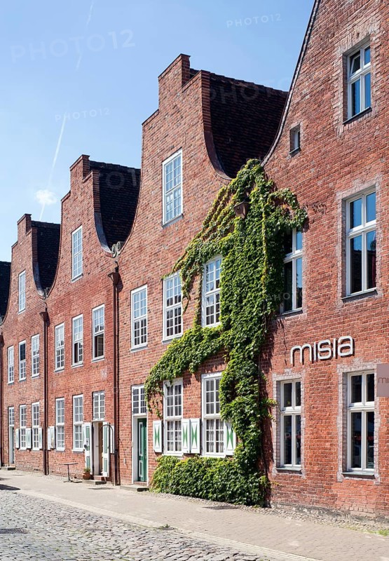 Built 1734-1742 for Dutch craftsmen, facades