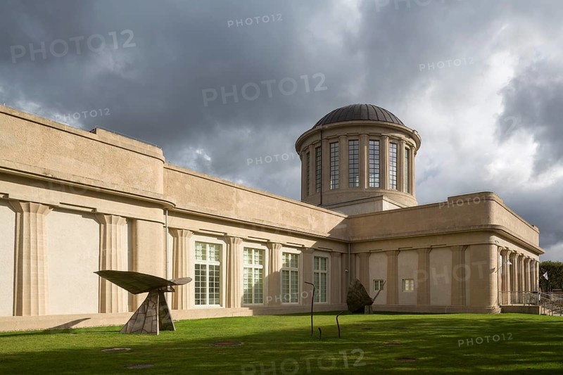 Hala Stulecia, (Hala Ludowa, Engl. People's Hall) built 1911-1913 by Max Berg, overall planning of the site by Hans Poelzig, exhibition building by Poelzig made of exposed concrete