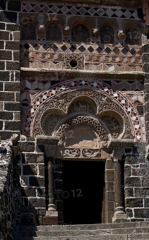 Chapel Saint-Michel, Portal, St., Saint, Saint