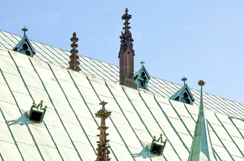 Strasbourg Cathedral, Cathédrale Notre-Dame de Strasbourg, north side, pinnacles, ridge turrets and dormers