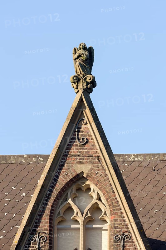 Krefeld-Hüls, St. Cyriakus Catholic Parish Church