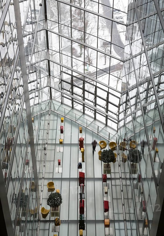 Bonn, Posttower, built 2000-2002 by Murphy/Jahn, interior view with so-called sky gardens
