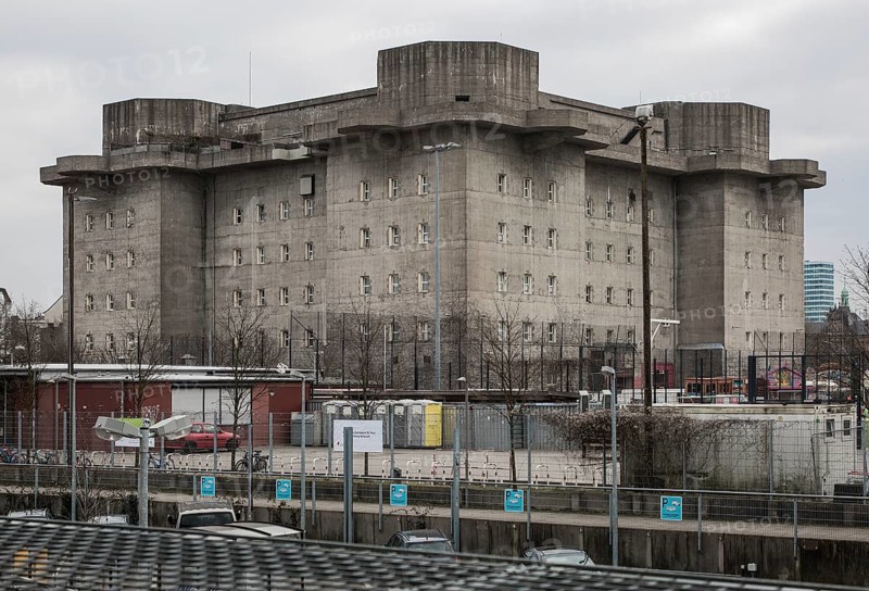Hamburg, Heiliggeistfeld, high-rise bunker and flak tower, built 1940-42, floor area 75 x 75 m, height 39 m, capacity 18, 000 people, today used for cultural and commercial purposes