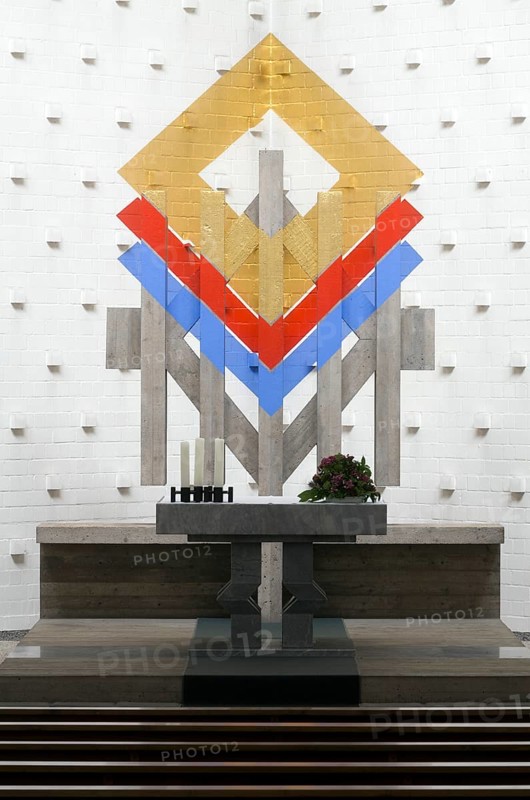 1966-1967 by Joachim G. Hanke, altar with apparent perspective effect, St., Sankt, Saint