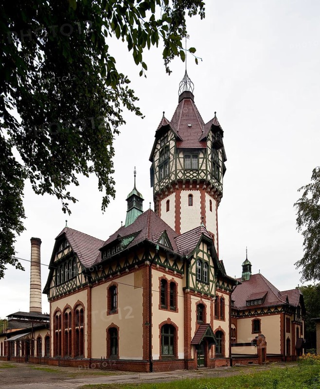 Heating house and power station 1898-1908, southern part with water tower, 44 metres high from the north-east