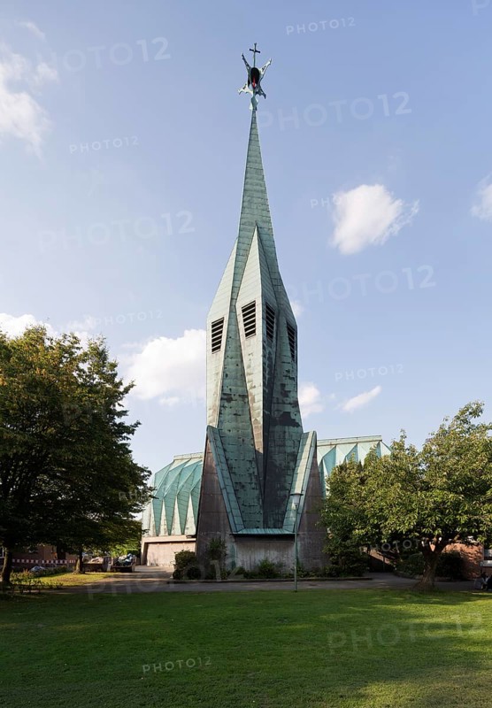 1966-1968 built by Fritz Schaller and Stefan Polonyi, Tower, St., St., Saint