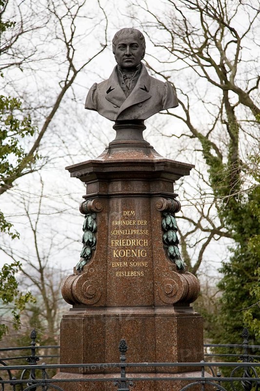 Eisleben, Monument to Friedrich König 1774