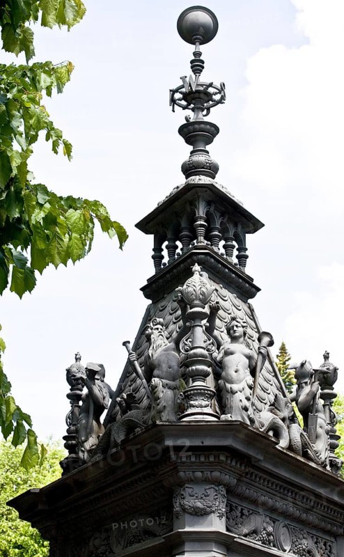 Czech Rep Mariánske Lázne / Mariánské Lázne green period weather station roofing