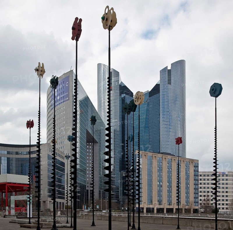 Objects by the Greek artist TAKIS to the west of the LA GRANDE ARCHE building