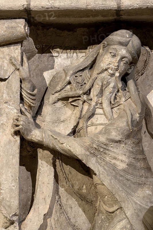 Souillac, former abbey church of Sainte-Marie, portal sculptures, relocated to the interior in the 17th century, Isaiah