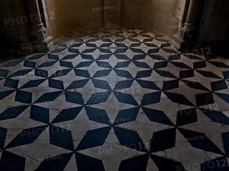 Floor from 1861 in the lower main apse, St., Sankt, Saint