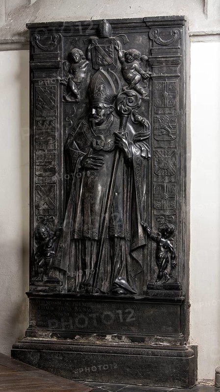 Epitaph in the southern side choir, black limestone (bluestone), Abbot Herrmann von Eynatten (died 1645), St., Sankt, Saint