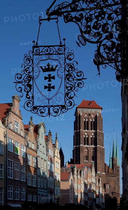 West view through Jopengasse with town houses, wrought-iron hanger with Gdansk coat of arms at the top, St., Sankt, Saint