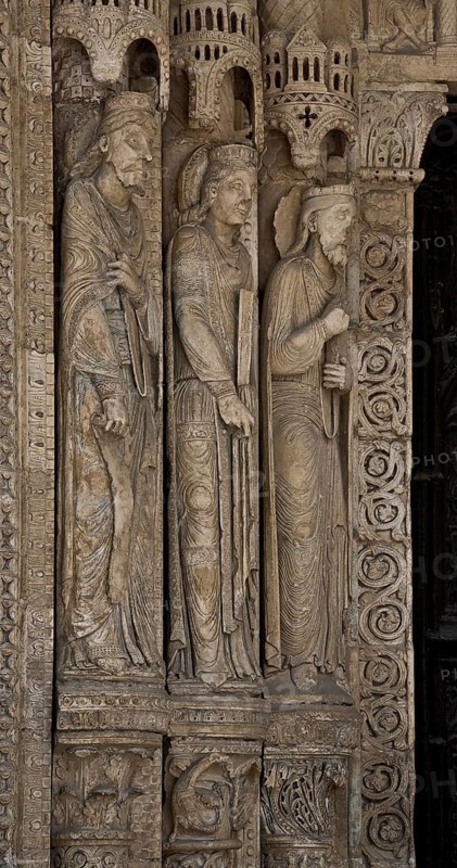 Bourges, Cathedral. South portal. Crowned saint on the left vault, St, Saint, Saint