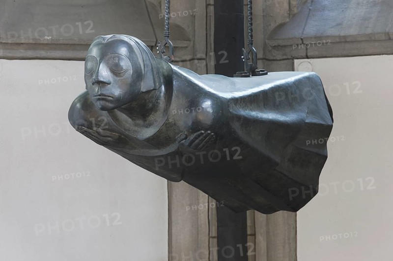 Northern choir chapel, floating angel by Ernst Barlach, St., Sankt, Saint