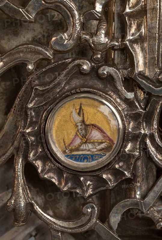 Icon of the Virgin Mary in the German Blade Museum, detail of the medallion