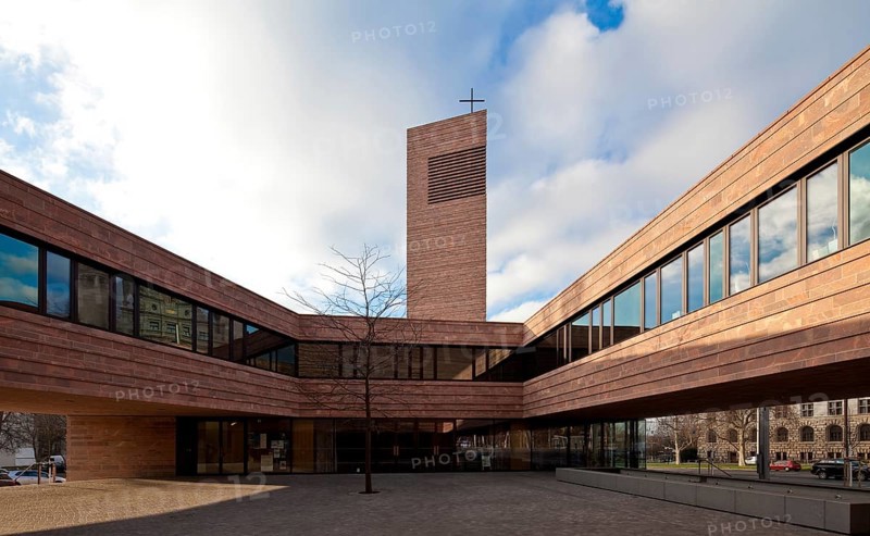 Leipzig Propsteikirche St Trinitatis 2013-15 built by Schulz & Schulz 79194 clad with Rochlitz porphyry Inner courtyard of the community centre and bell tower 50 m high