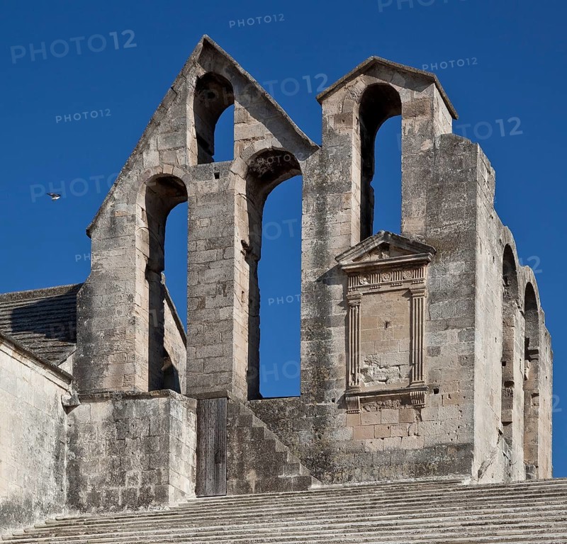 Frankr Montmajour b Arles Benedictine Abbey 59842 Abbey Church of Notre-Dame Bell wall on the south transept from the west
