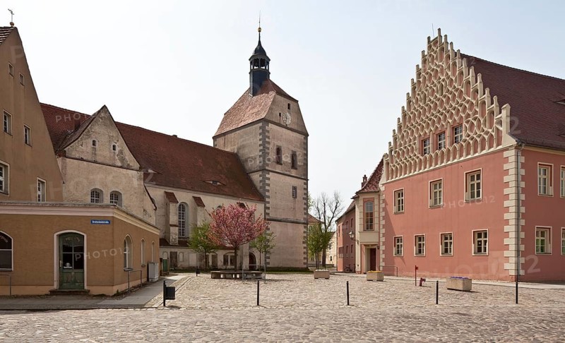 Mühlberg Elbe town church St Marien 1487-1525 partial view and town hall 1543-49 from north-east partial view 75377