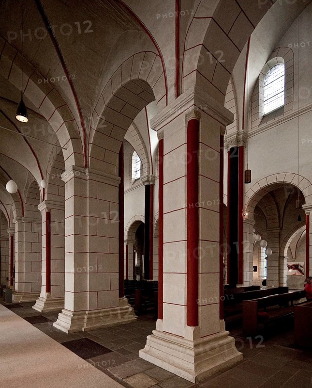 Goslar Market Church of St Cosmas and Damian 75002 Pillar basilica built around 1165 View from the south aisle to the north-west Interior in modern colour scheme