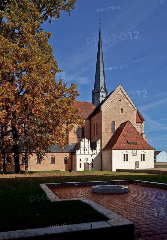 Doberlug-Kirchhain Niederlausitz former Cistercian monastery church St Marien 1184- around 1250 built 77864 by C Weber 1905-09 thoroughly renovated eastern parts from the south