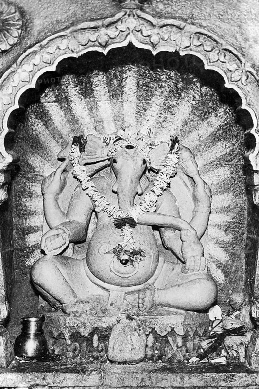 Picture of Titwala Maha Ganpati, India, Asia