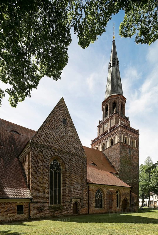 Prettin Krs Wittenberg Bildnr 2051 Stadtkirche v NNO cruciform gothic stepped hall d 14th century side aisle 16th century tower lower level v 1852 tower upper level and spire v 1886