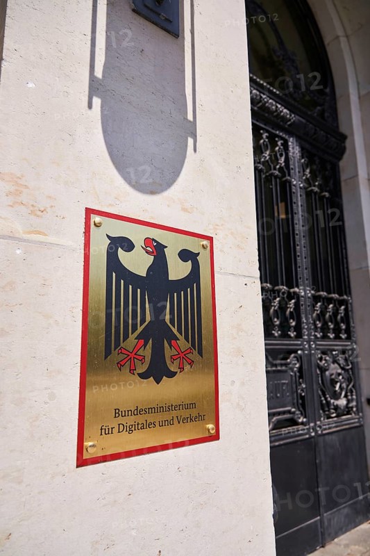 Sign Federal Ministry for Digital and Transport on the building of the ministry, Berlin, Berlin, Germany, Europe