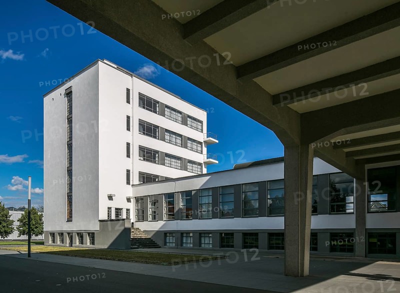 Dessau Bauhaus Prellerhaus 6376 below canteen and assembly hall above connecting bridge built 1925-26 by Walter Gropius and others View from west
