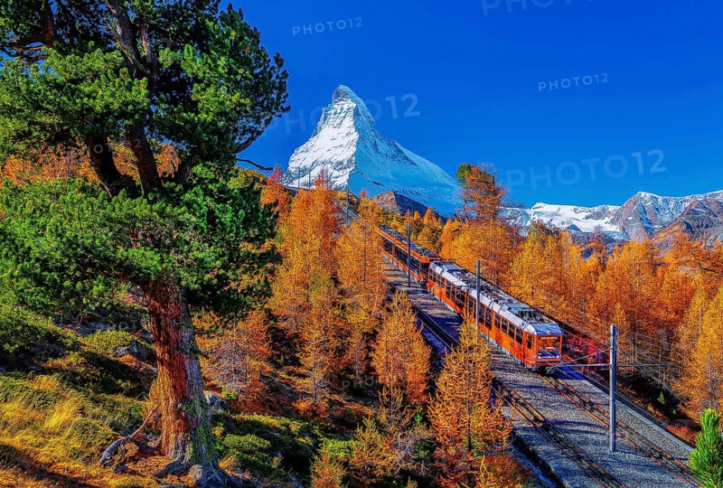 Gornergratbahn on the Riffelberg with Matterhorn 4478m in autumn, Zermatt, Mattertal, Valais, Switzerland, Europe