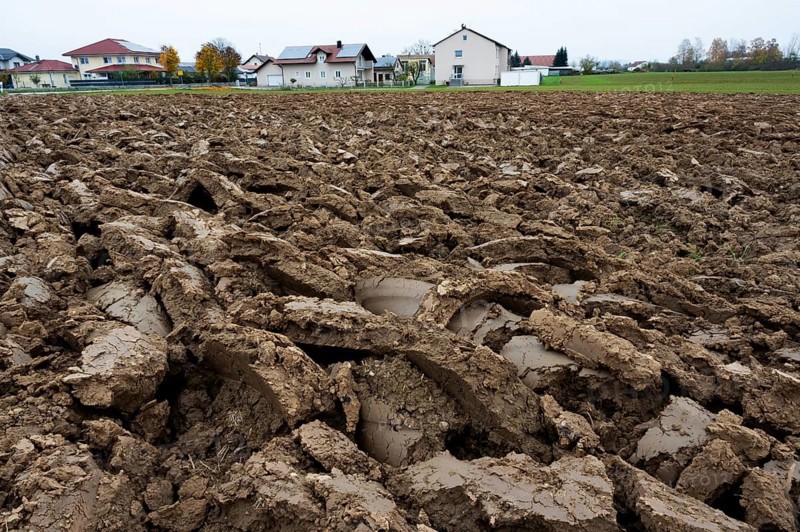 Ploughed field, clods of earth outside Ringkofen, Deggendorf district, Lower Bavaria, Germany, Europe