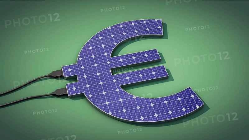 Symbolic image on the topic of profit, costs, etc. with solar energy