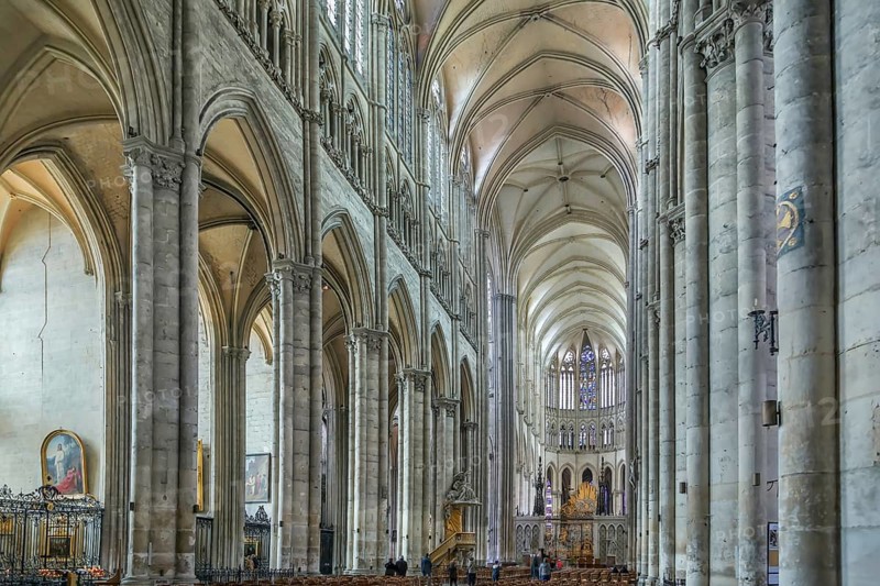 Amiens Cathedral is a Roman Catholic cathedral, France. The cathedral was built between 1220 and c.1270. Interior