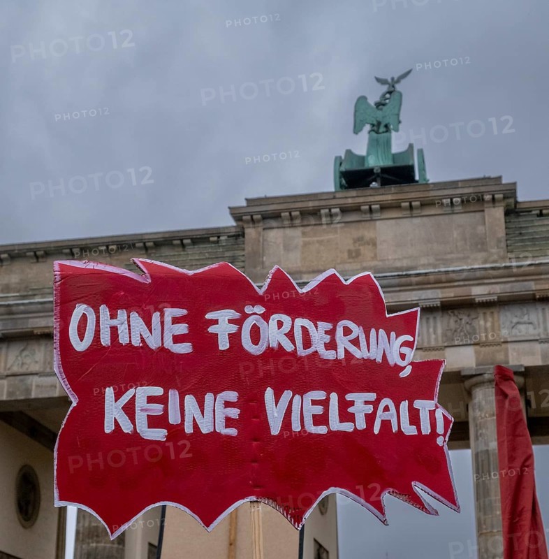 Germany, Berlin, 13 November 2024, cultural scene, demonstration against cultural cuts, Brandenburg Tor, Europe