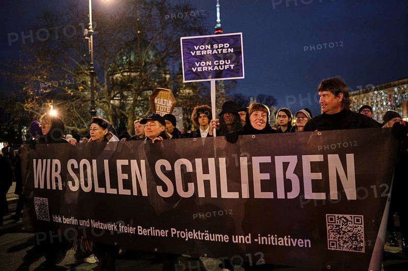 Germany, Berlin, 29 November 2024, funeral march of the cultural scene, demonstration against cultural dismantling, Europe