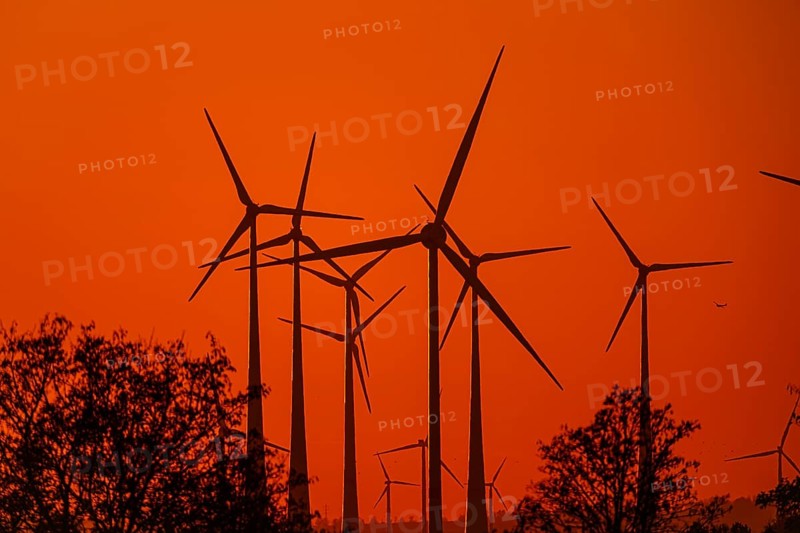 Wind turbines at sunset, Bad Wünnenberg, North Rhine-Westphalia, Germany, Europe