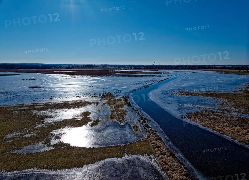 Icy river landscape of the Havel floodplain in the Altmark. Aerial view. Havelberg, Saxony-Anhalt, Germany, Europe