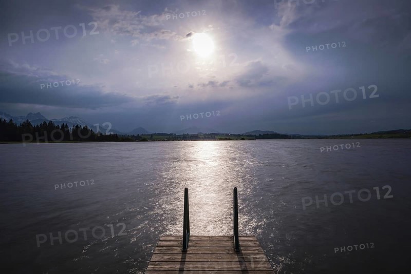 Sunset, Hopfensee, Hopfen am See, near Füssen, Ostallgäu, Allgäu, Bavaria, Germany, Europe