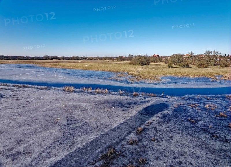 Icy river landscape of the Havel floodplain in the Altmark. Aerial view. Havelberg, Saxony-Anhalt, Germany, Europe