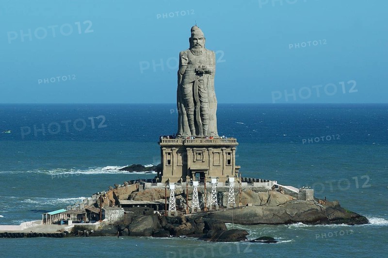 Vivekananda Rock Memorial built in 1970, Kanyakumari, India, Asia